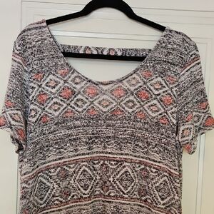 Lightweight Patterned Short Sleeve Top, Gray and Pink/ Coral, Sz XL, AB Studio